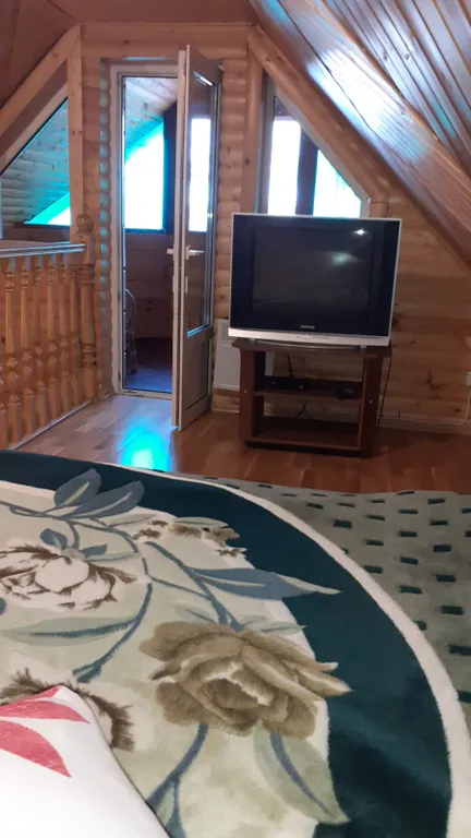 Коттедж Благоустроенный дом для двоих на берегу озера Селигер — Заборки