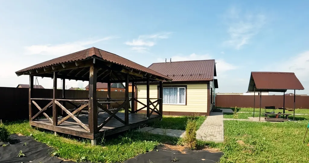 Шале со вторым светом