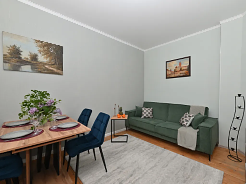 Квартира 3-комнатная Квартира — Калининград