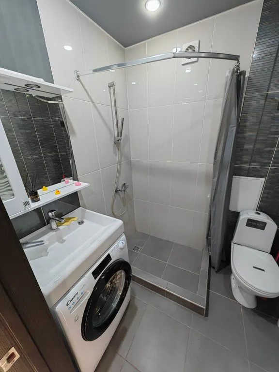 Квартира Уникальная студия прямо напротив Политеха на Мира — Омск