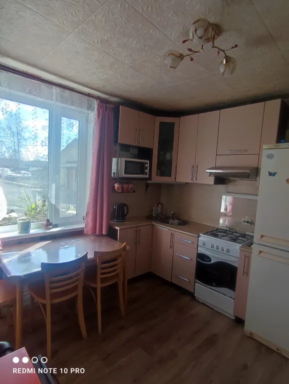 Полдома с банькой с отдельным входом