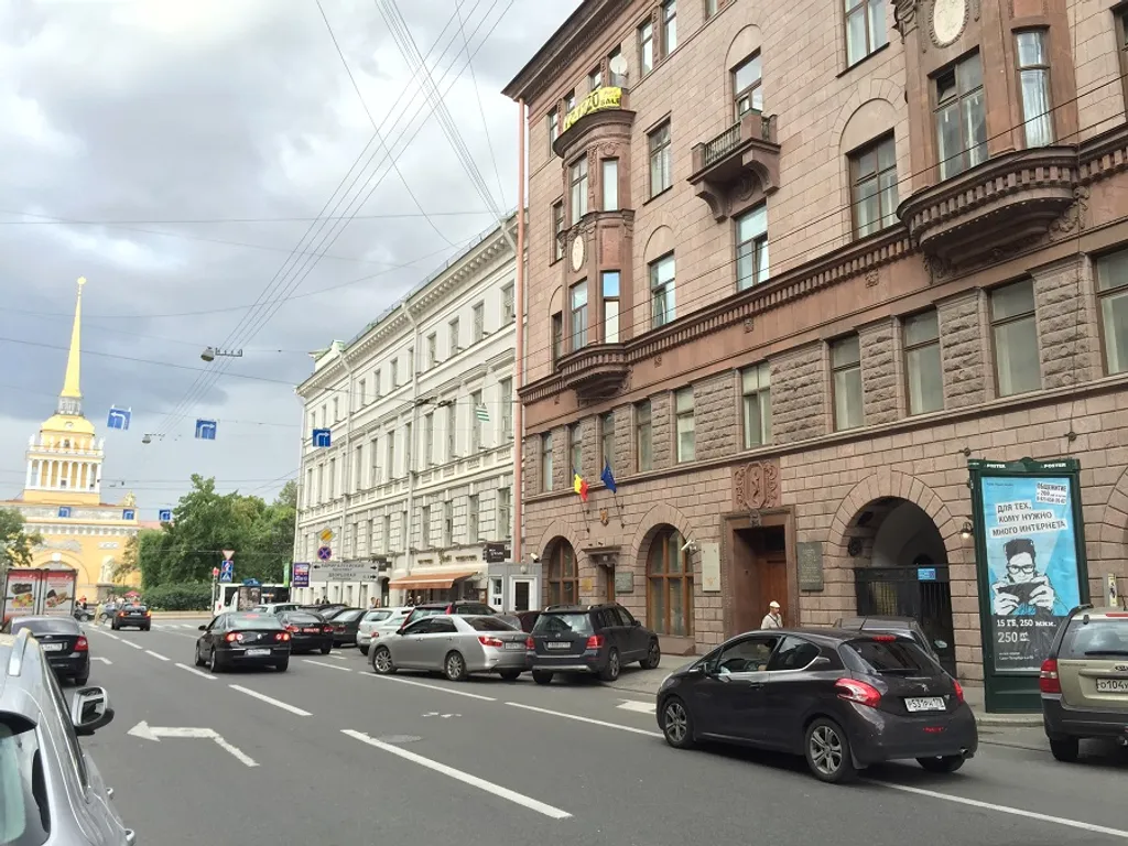 Квартира Квартира Трехместная студия у Эрмитажа — Санкт-Петербург