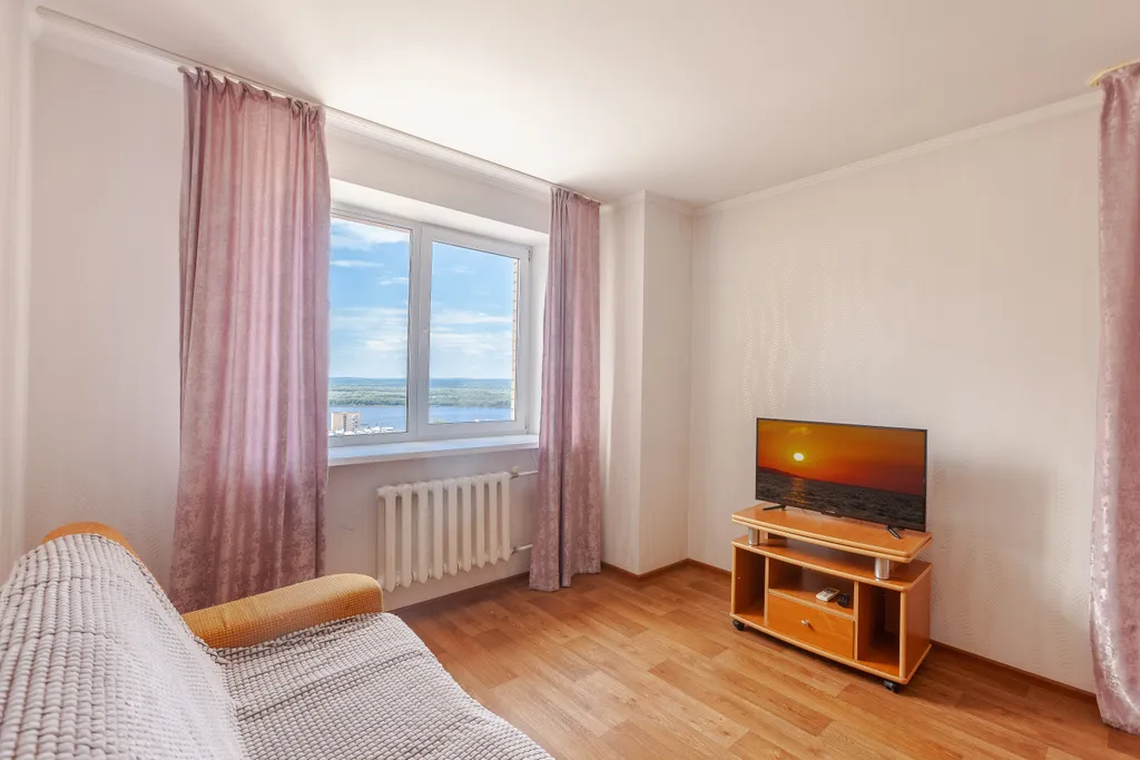 Квартира 2-х комнатная квартира с красивым видом на волгу — Самара