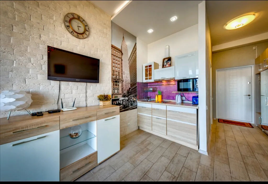 Студия с видом на море