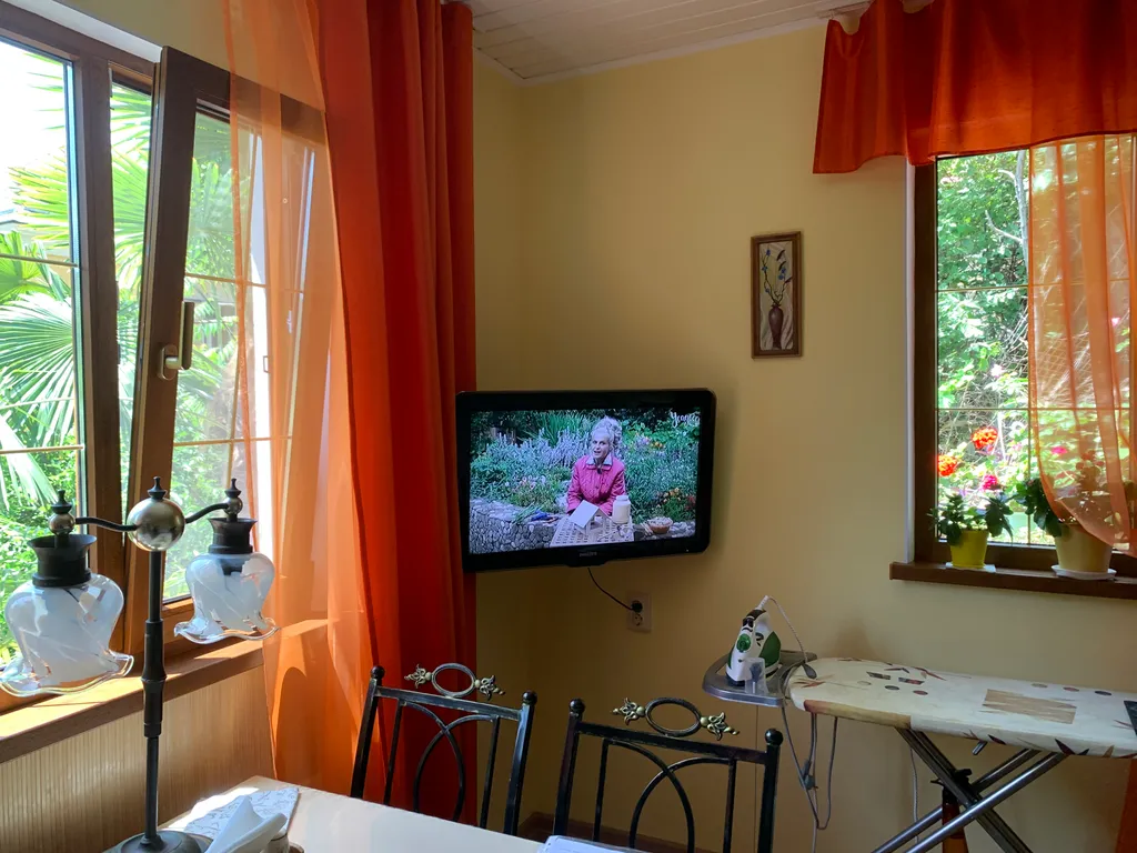 Уютный дом у моря со своим двориком и мангалом