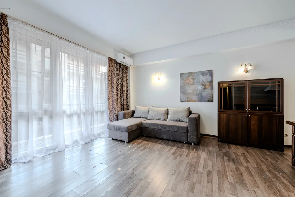 Апартаменты с балконом, 2 этаж, Семейное гнездышко с панорамой