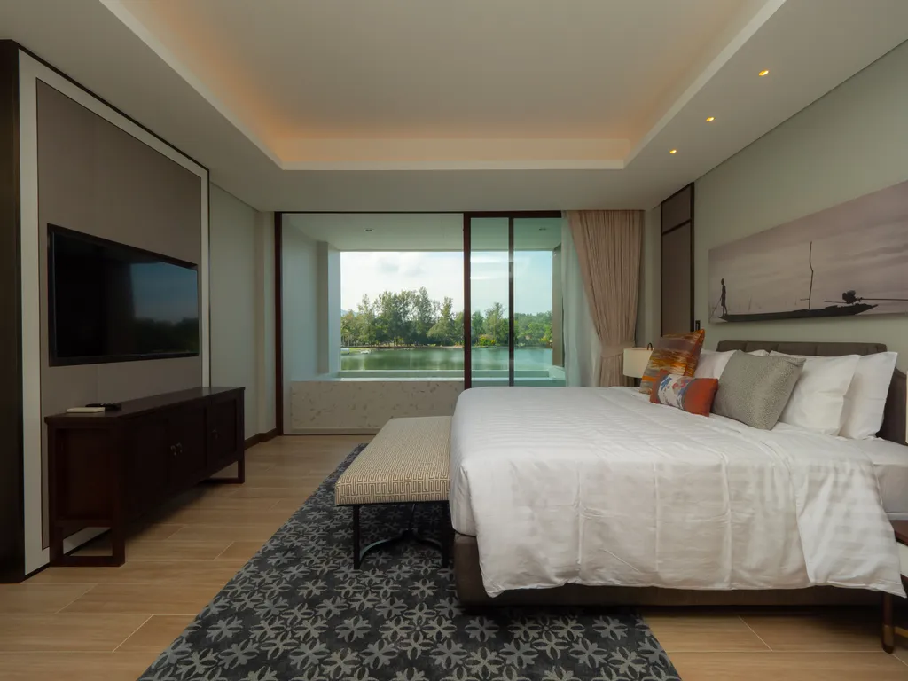 Angsana Oceanview Apartments with jacuzzi in Laguna area N122