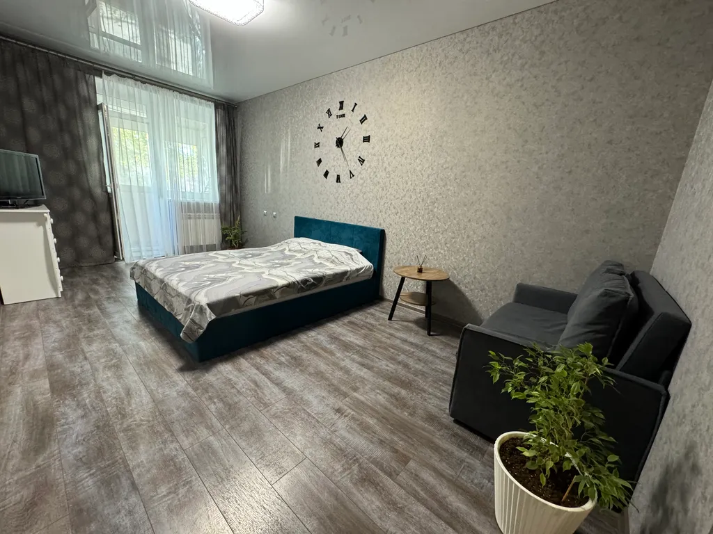 Уютная квартира — аренда посуточно в Азов