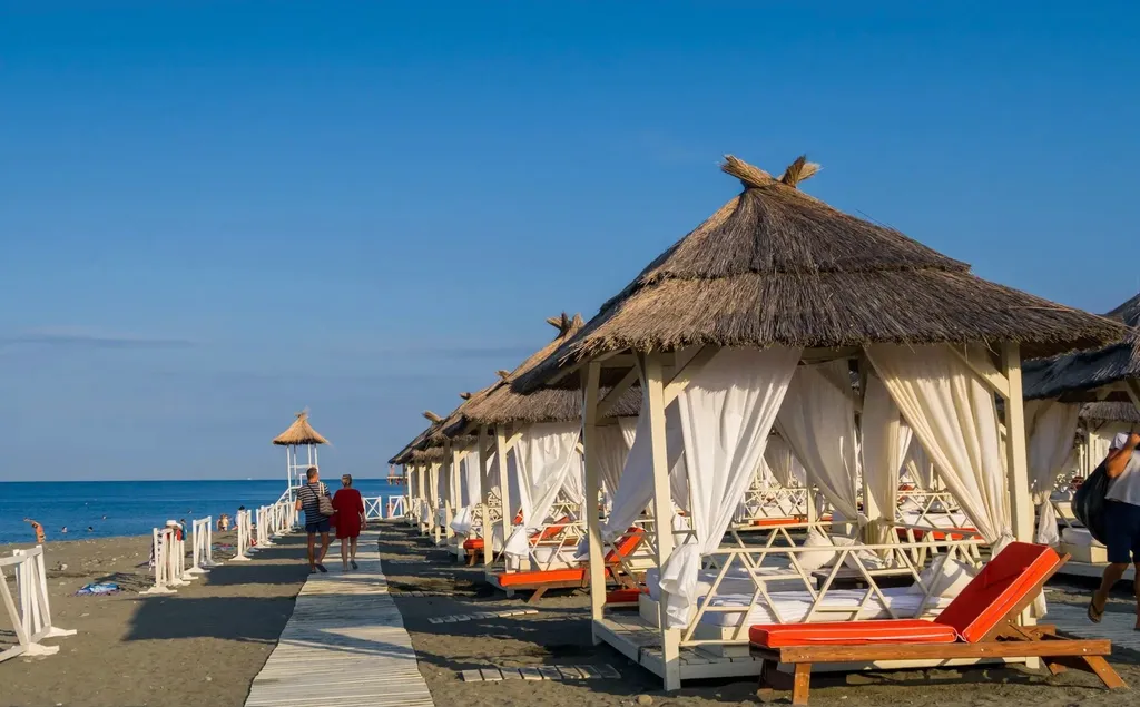 Квартира Апартаменты на набережной — Сириус