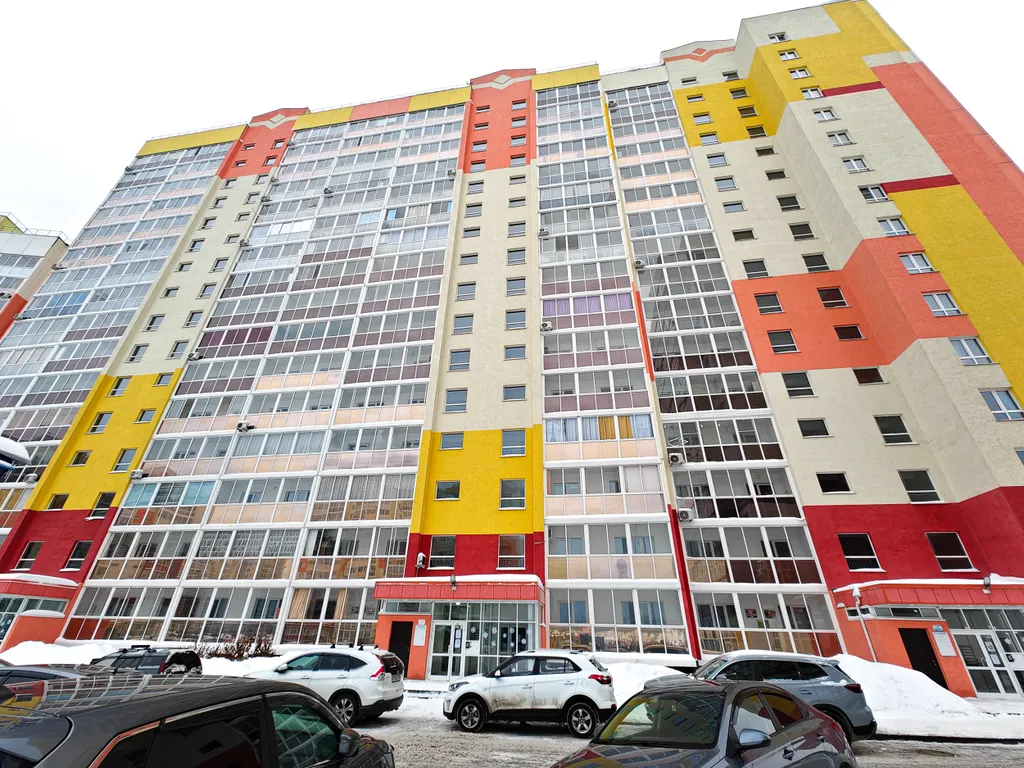 Евродвушка в новом ЖК, рядом с теннисным кортом