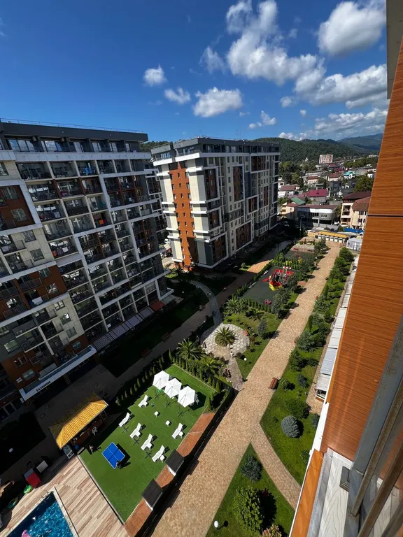 Студия с балконом, видом на море и на бассейн