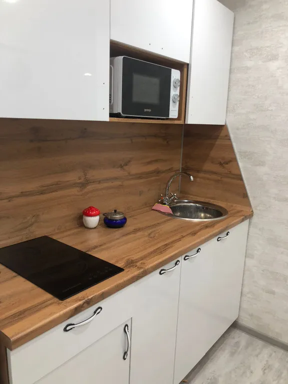 Уютная квартира в центре Листвянки