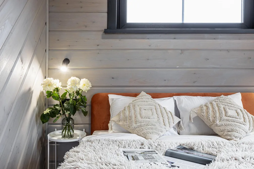 Коттедж Панорамный дом среди зимнего леса рядом с озером — Семеновское