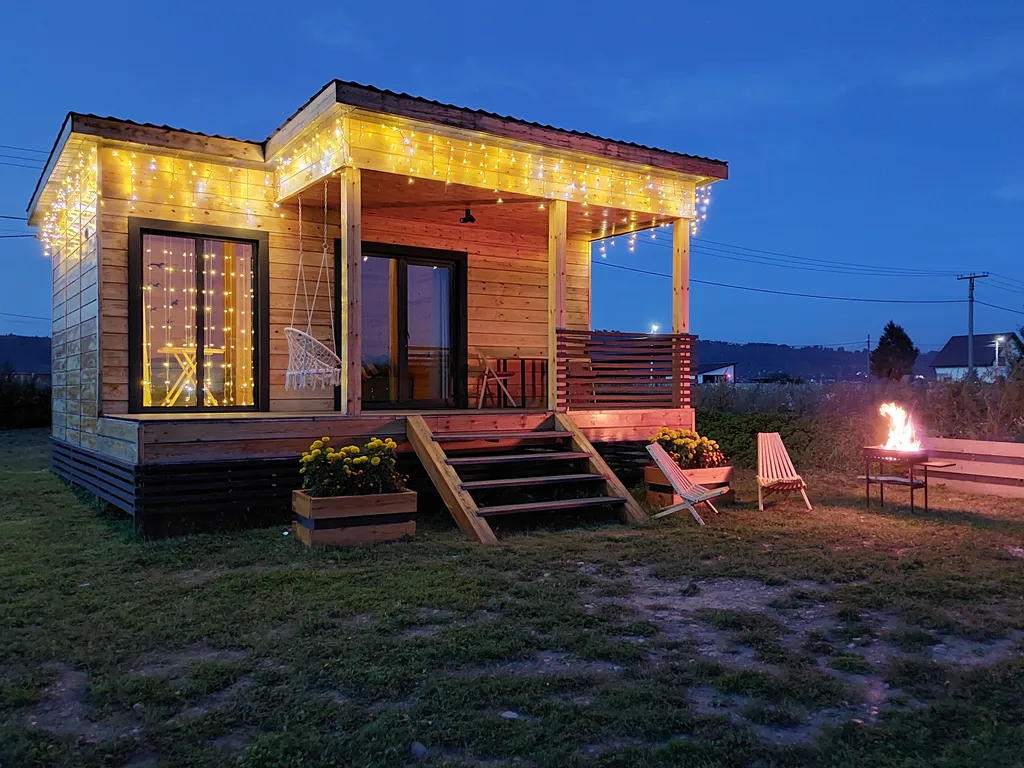 Уютный домик с сауной на берегу Ангары рядом с городом