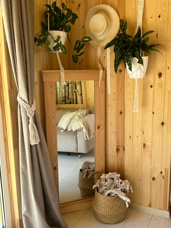 Семейный домик в лесу