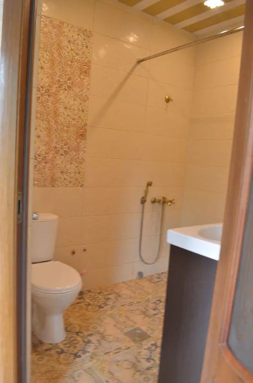 Комната в частном доме в центре города