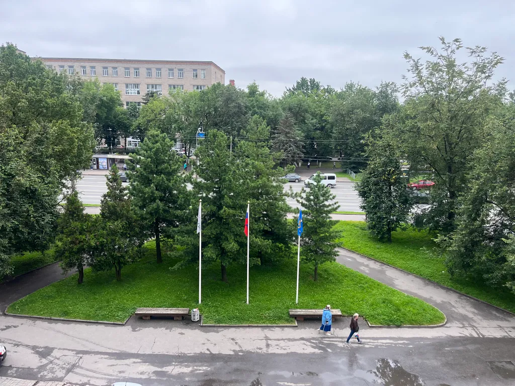 Двухкомнатная квартира в центре завеличья