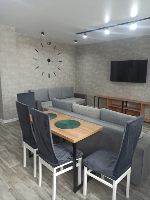 Новая 2-комнатная квартира-студия рядом с центром города