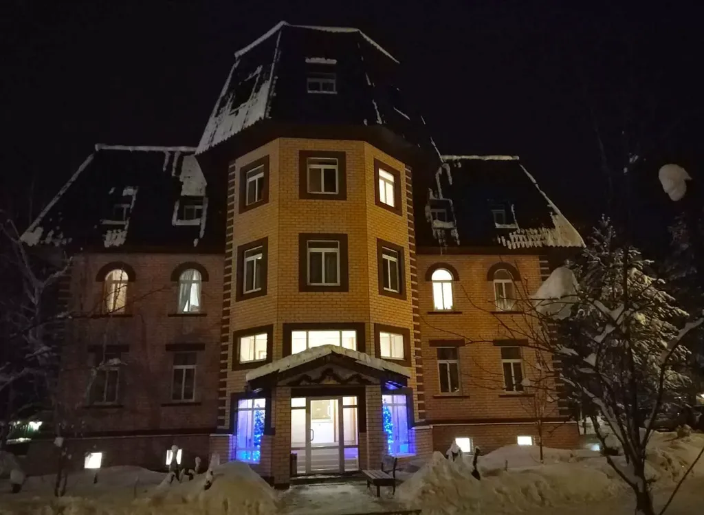 Квартира 4-комнатная Квартира — Воскресенское