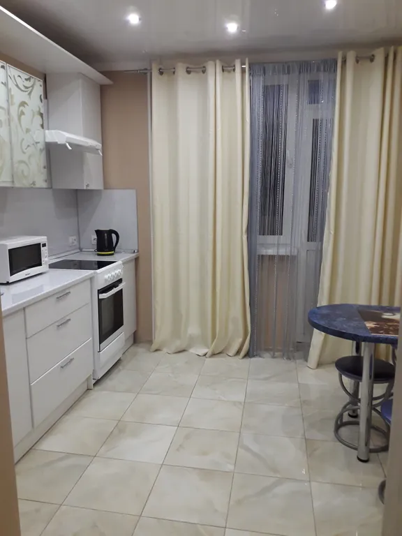 Уютная квартира с видом на Волгу