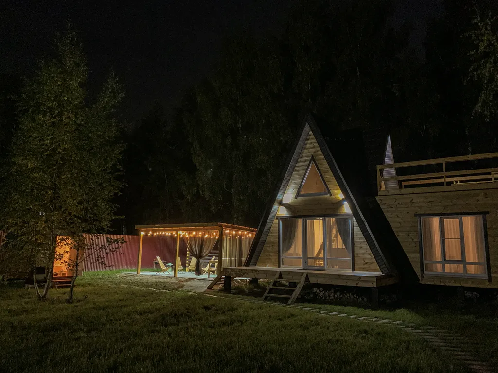 Коттедж Уютный домик A-frame — Горки