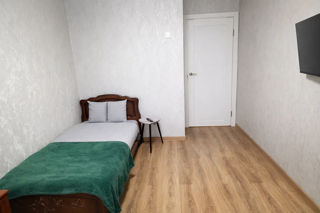 Удобная двухкомнатная квартира в центре Климовска