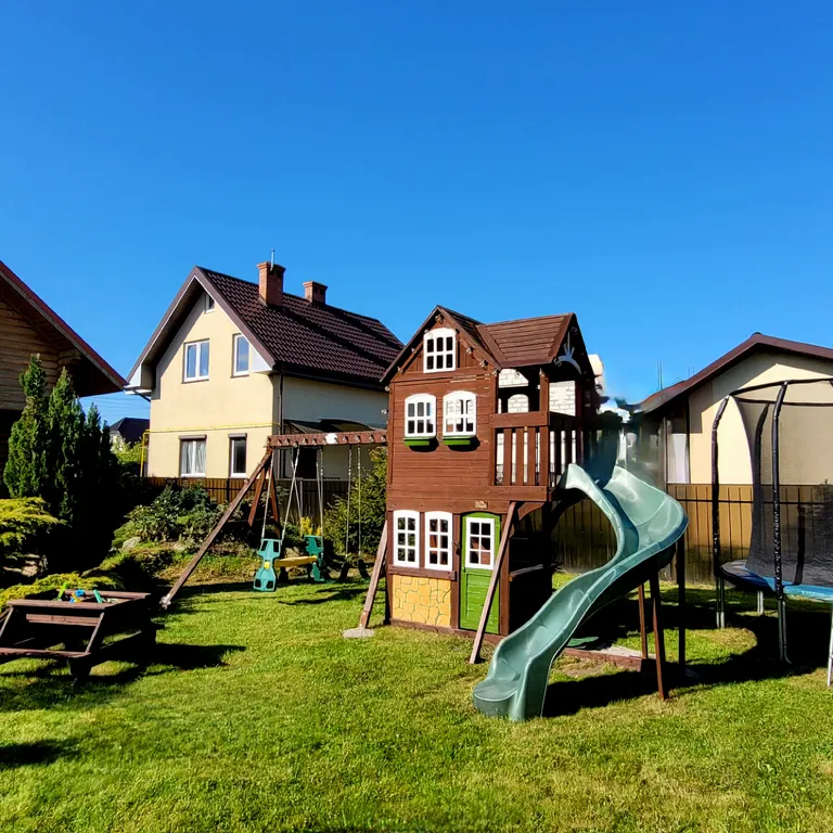 Вилла Морская - уютный дом с бассейном на берегу Балтийского моря