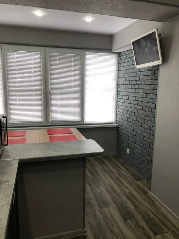 Уютная квартира в центре с видом на море