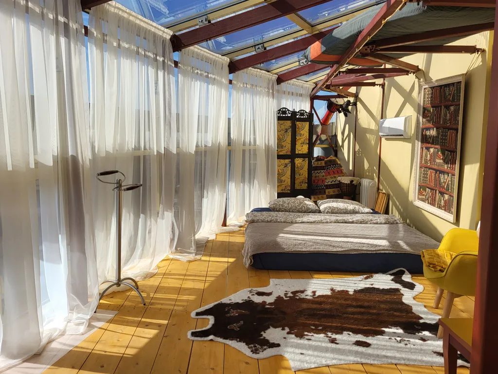 Квартира Квартира Трёхэтажный мезонин над крышами Питера — Санкт-Петербург