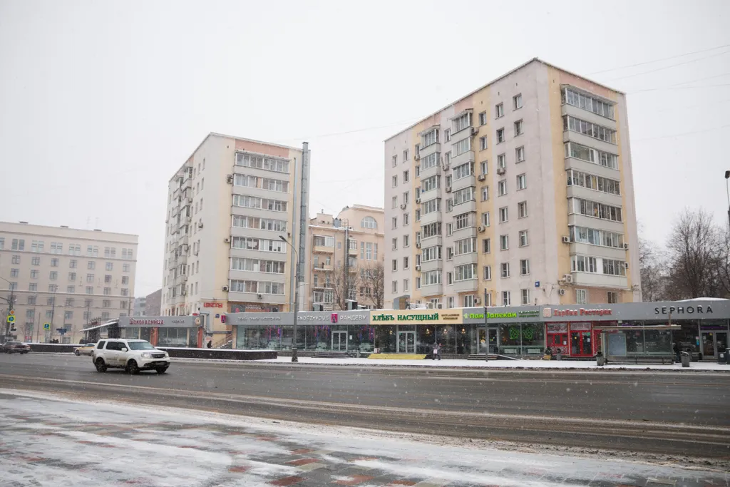 Двушка с балконом на Октябрьской