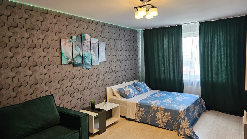 Квартира Квартира Отличная трёшка в одном из лучших районов города — Краснодар