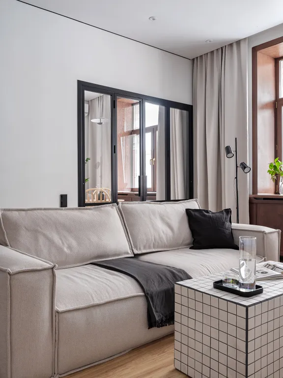 Квартира Квартира 2-комнатная с дизайнерским ремонтом в центре Москвы 5 минут до Кремля! — Москва