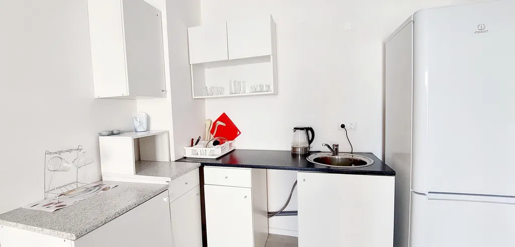 Большая квартира рядом с метро