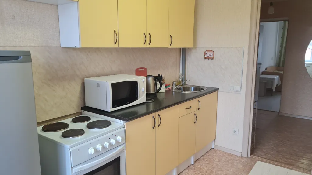 В центре ишима! Просторная 3-комн. Для командировок и семьи