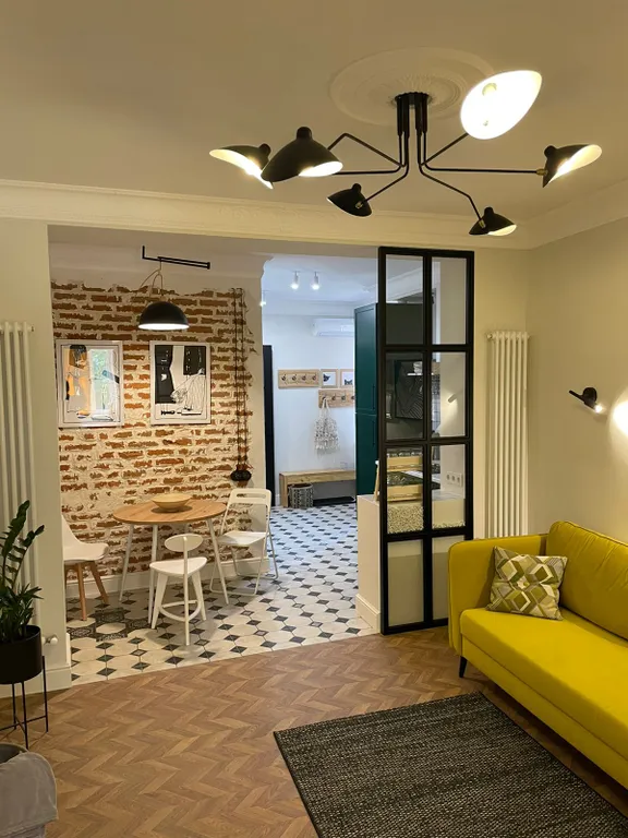 Апартамент люкс  в самом центре старого города.