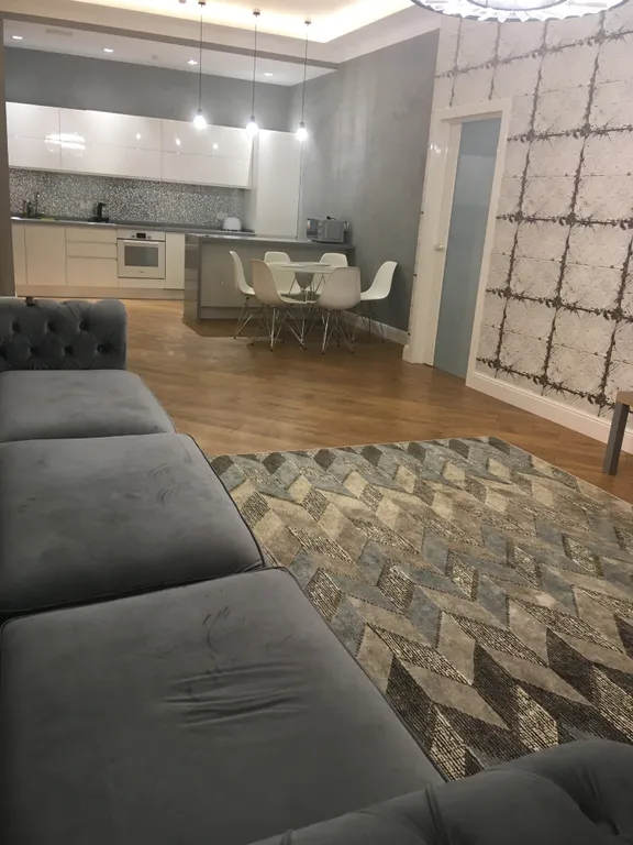 Актер гэлакси на первой береговой