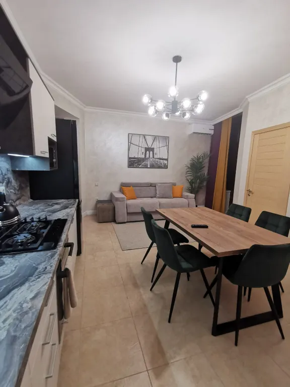 Квартира в центре Адлера, для большой семьи — аренда посуточно в Адлер