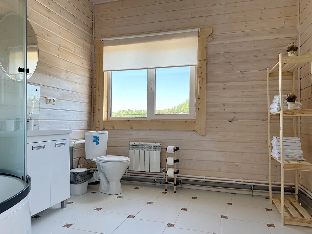 Коттедж с сауной с видом на лес