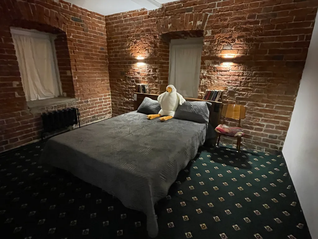 Уютный дом в самом сердце города