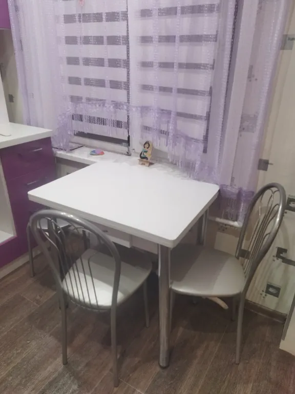 Квартира около Александровской больницы