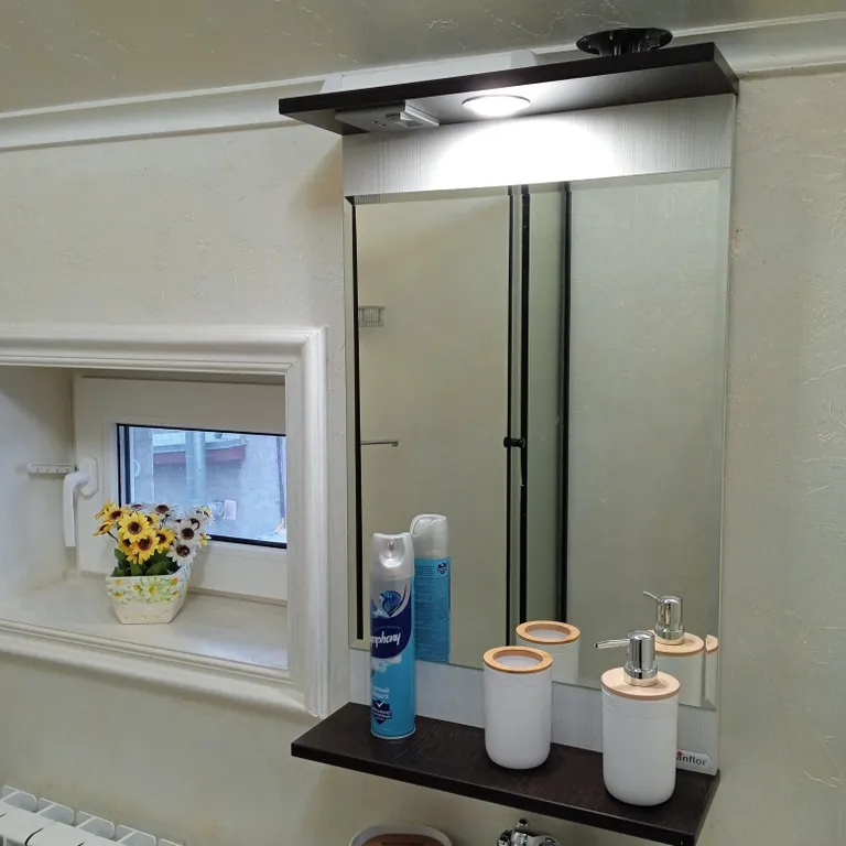 Уютный дом в частном секторе с парковой ваших машин