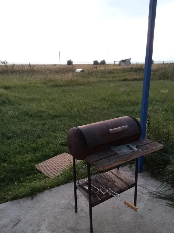 Дом с баней на дровах и видом на реку