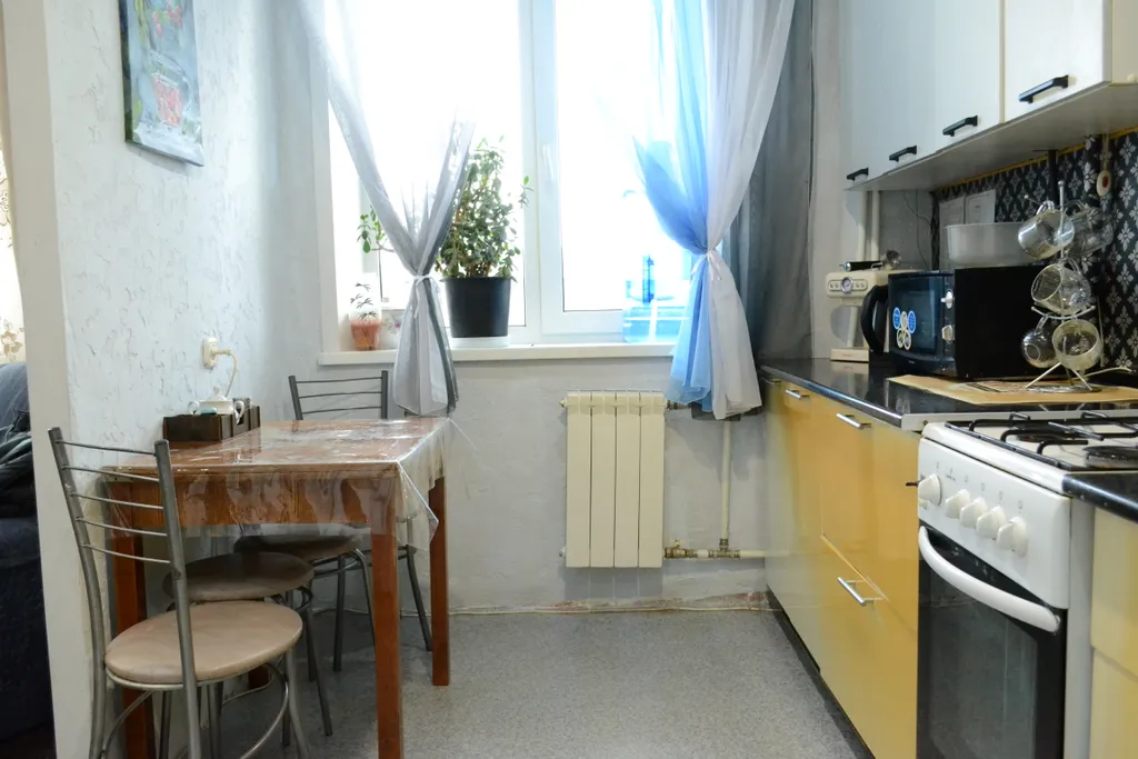 2х комнатная квартира посуточно, Каменск-Уральский, Южный