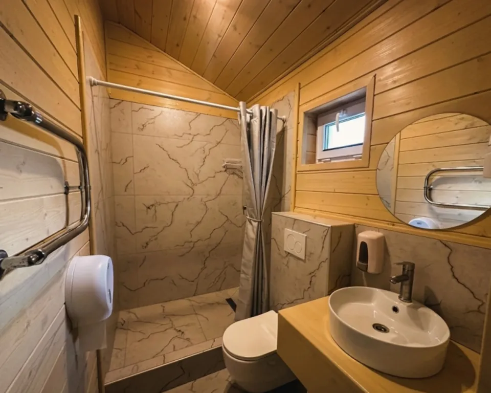 Домик трехкомнатный