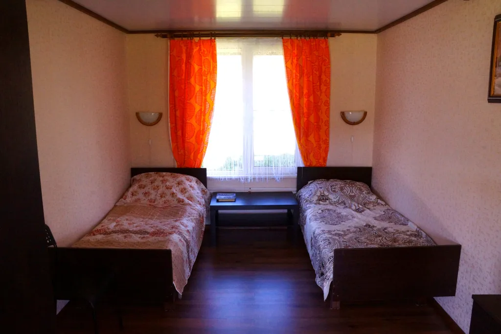 Дом с видом на озеро Passo 1