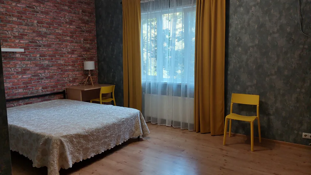 Коттедж Коттедж под сенью лесных деревьев — Москва