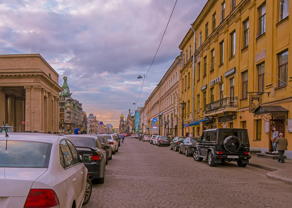 Квартира Квартира у Казанского Собора с камином — Санкт-Петербург