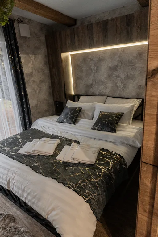 Коттедж Уютный гостевой дом с баней на дровах в сосновом лесу — Павловский Посад