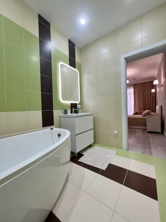 Квартира с боковым видом на бухту и горы