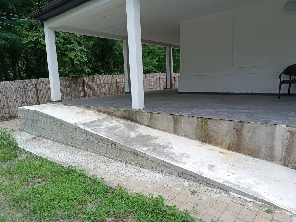 Дом для большой такой компании